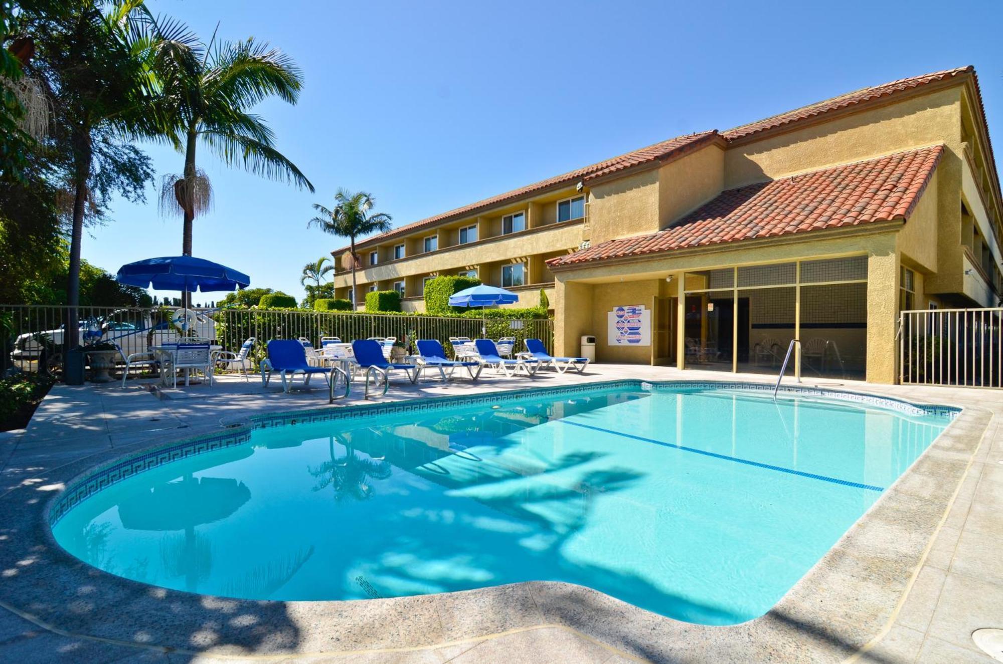 Best Western Plus Newport Mesa Inn Costa Mesa Bagian luar foto