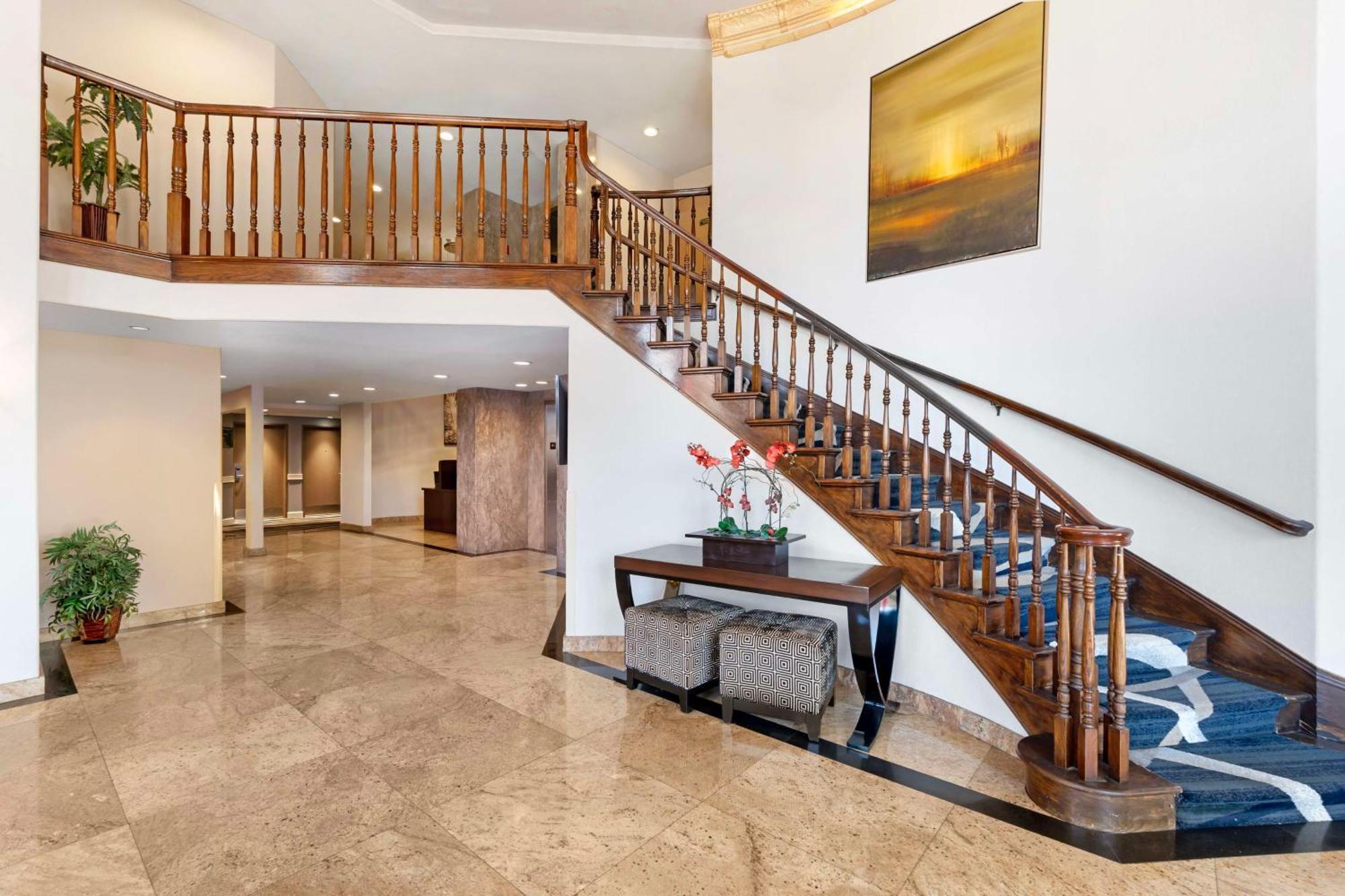 Best Western Plus Newport Mesa Inn Costa Mesa Bagian luar foto