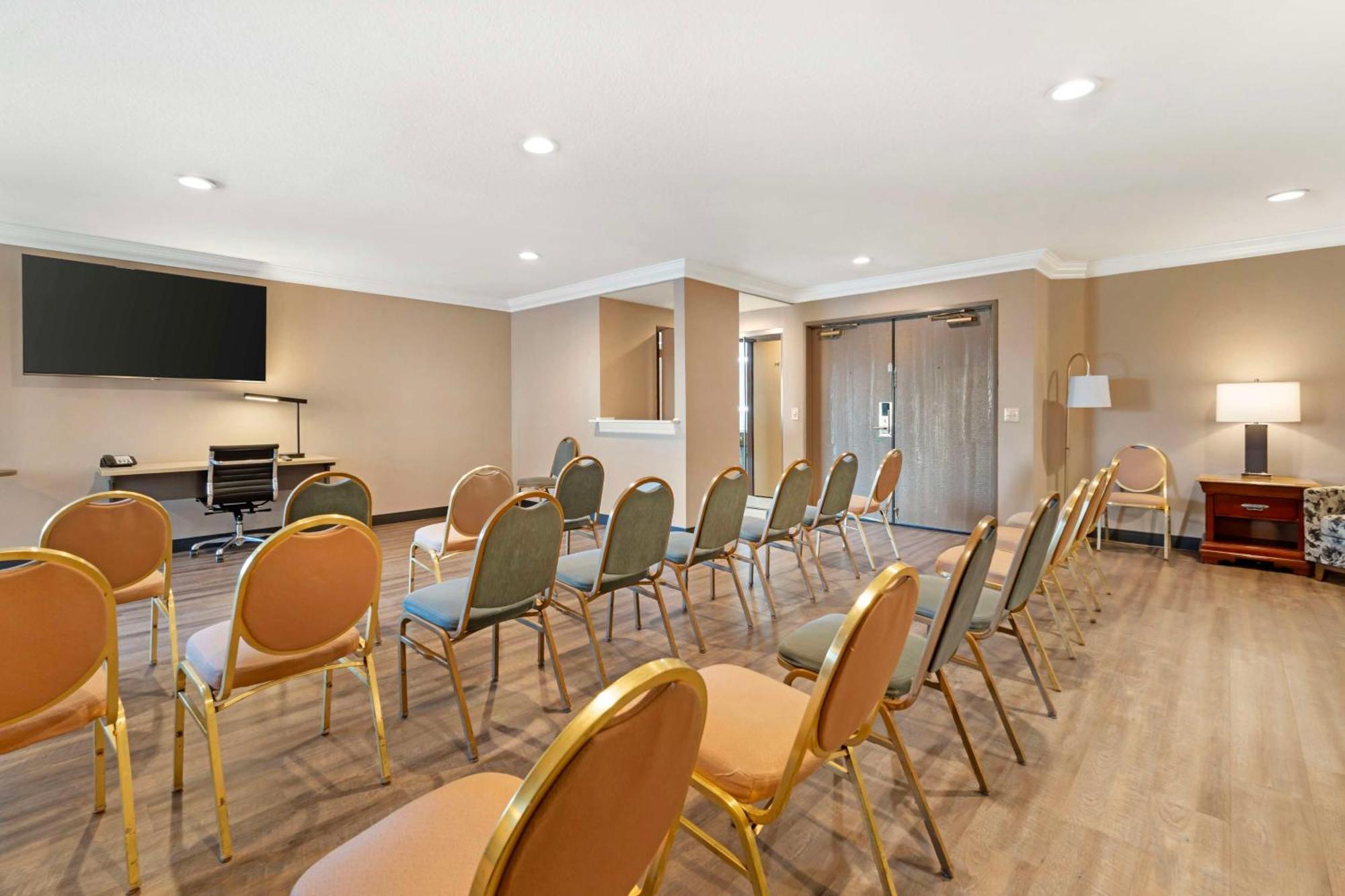Best Western Plus Newport Mesa Inn Costa Mesa Bagian luar foto